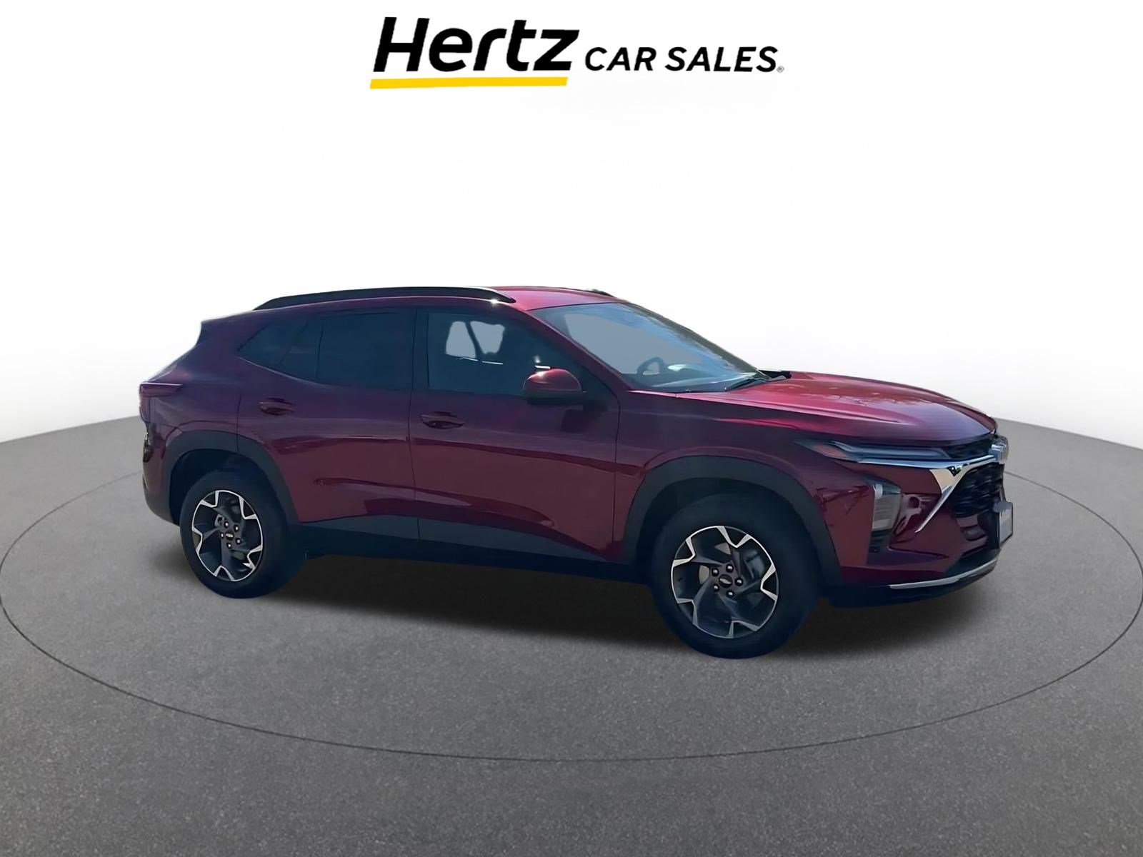 Used 2025 Chevrolet Trax LT image 1