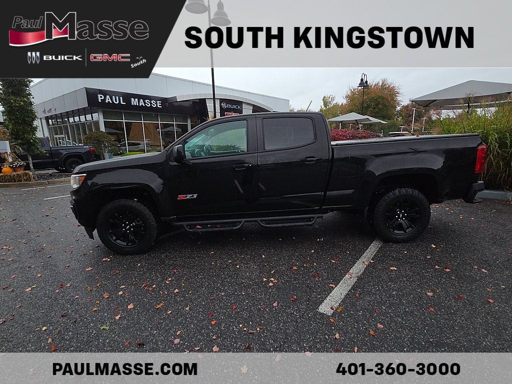 Used 2022 Chevrolet Colorado Z71 w/ Z71 Midnight Edition AWD/4WD image 8