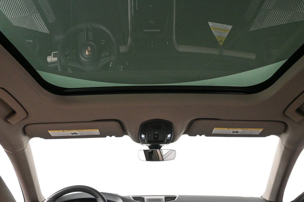 New 2026 Porsche Panamera 4 image 19