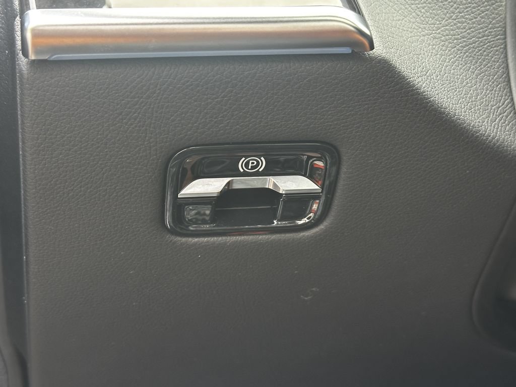 Certified 2023 Mercedes-Benz S 580e 4MATIC Sedan image 36