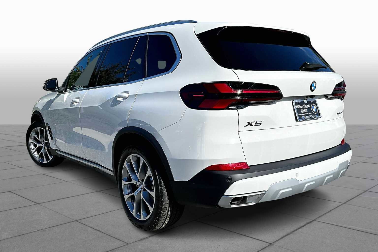 New 2026 BMW X5 xDrive40i w/ Premium Package image 12