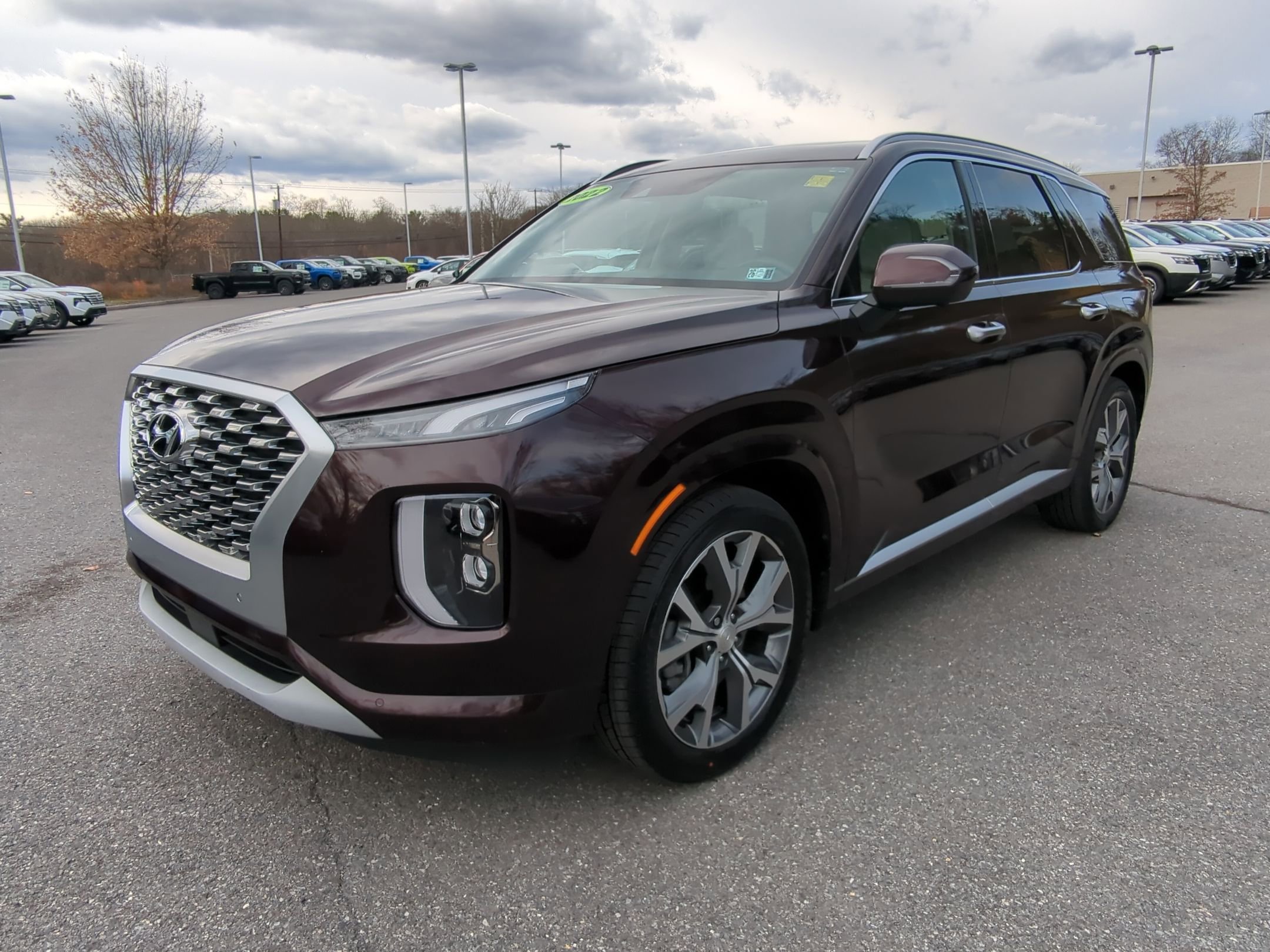 Used 2022 Hyundai Palisade Limited image 3