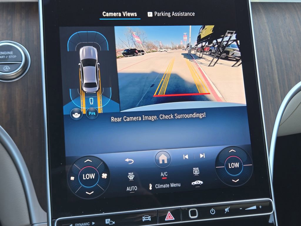 Used 2025 Mercedes-Benz C 300 4MATIC Sedan image 25