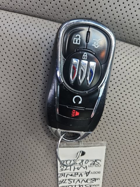 Used 2025 Buick Envista Preferred FWD image 30