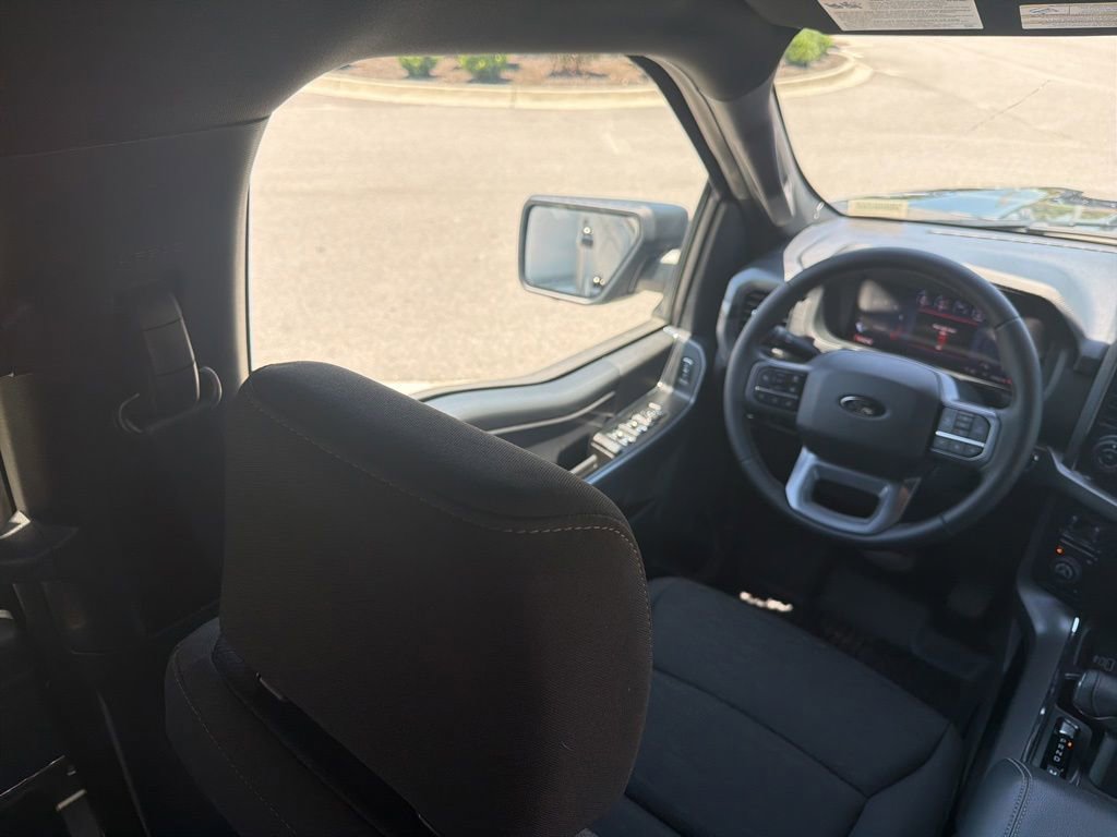 Used 2025 Ford F150 XLT w/ Equipment Group 302A MID AWD/4WD image 13