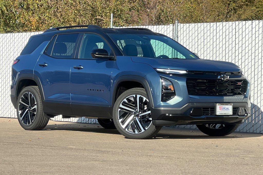 New 2026 Chevrolet Equinox RS image 2