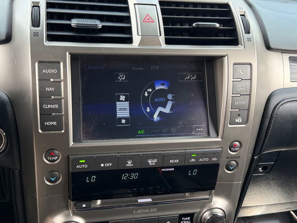 Used 2021 Lexus GX 460 Premium w/ Premium Package image 22