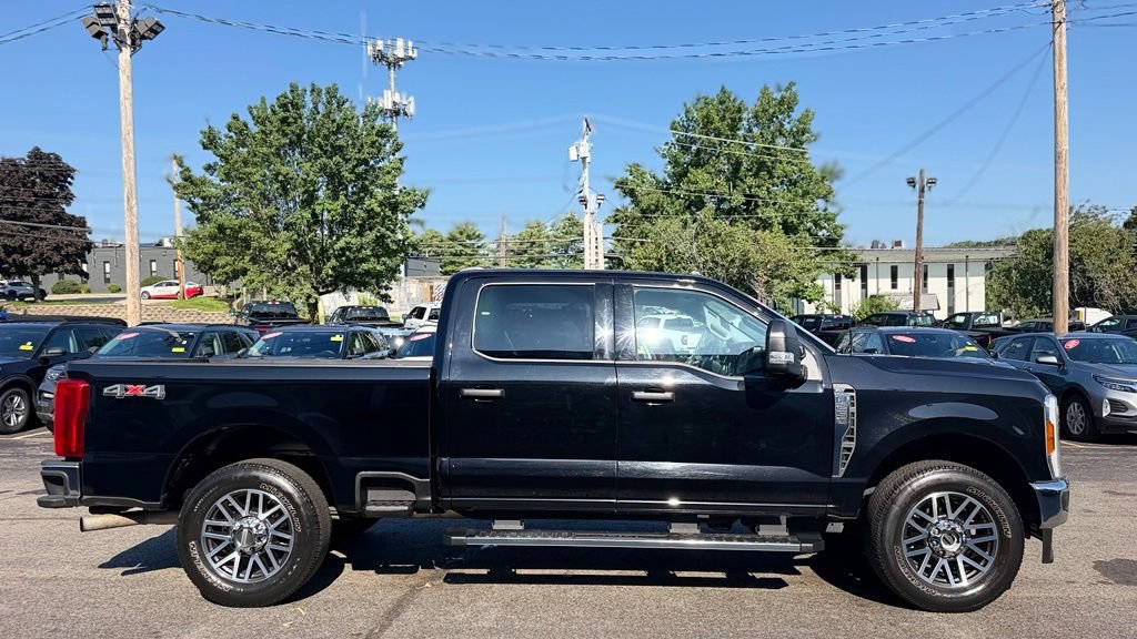 Used 2025 Ford F250 XLT w/ Snow Plow Prep Package AWD/4WD image 8