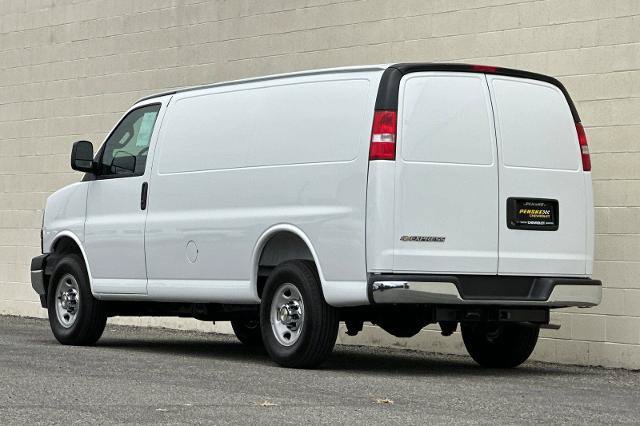 New 2026 Chevrolet Express 2500 w/ Driver Convenience Package RWD image 6
