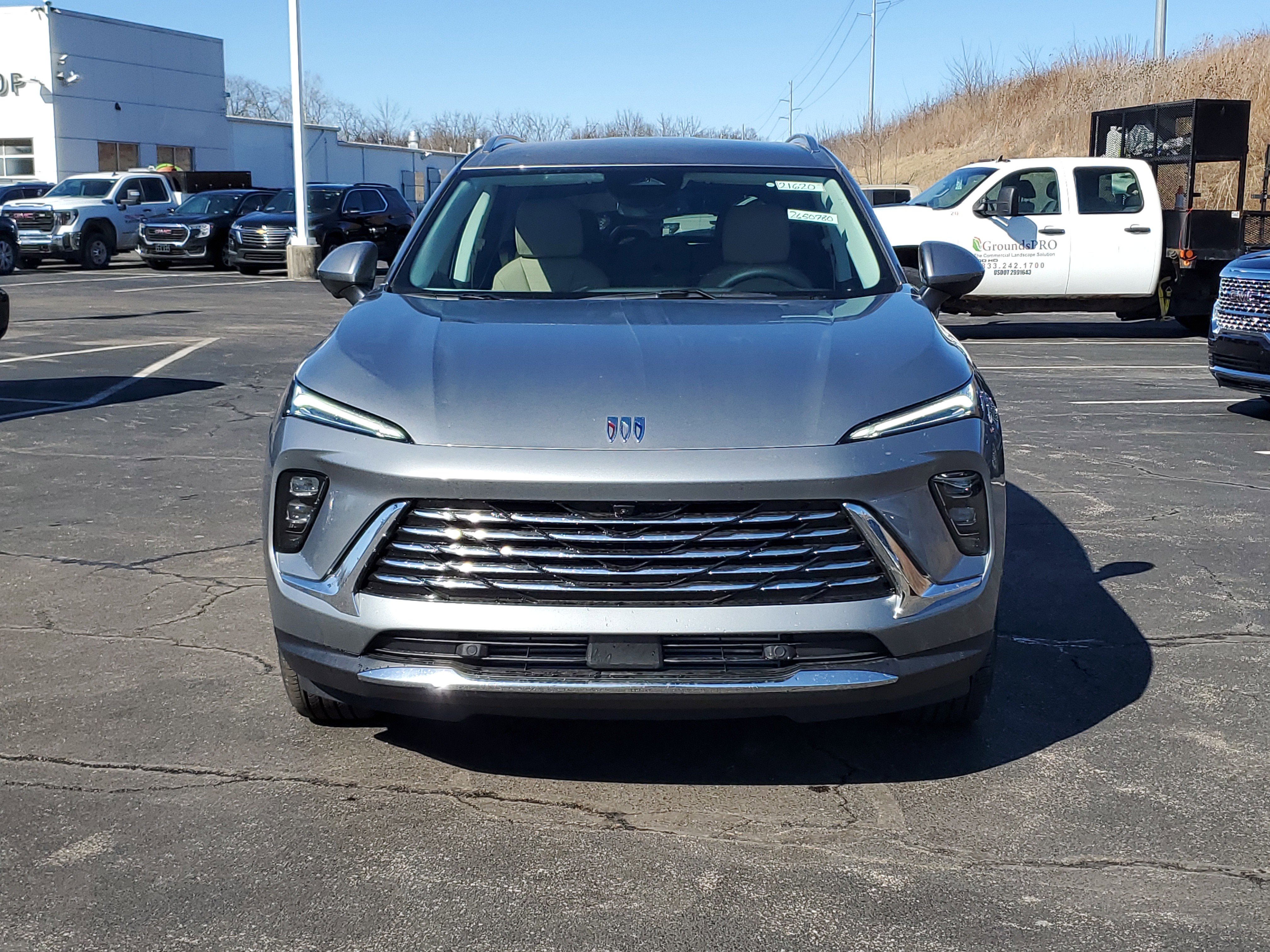 New 2026 Buick Envision Preferred image 2