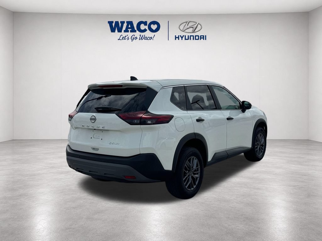 Used 2023 Nissan Rogue S AWD/4WD image 8