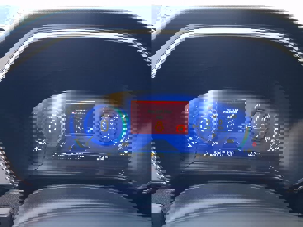 Used 2020 Ford Escape SE Sport image 16