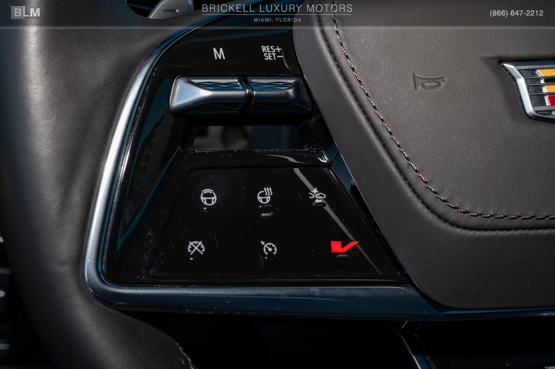 Used 2025 Cadillac Escalade V image 36