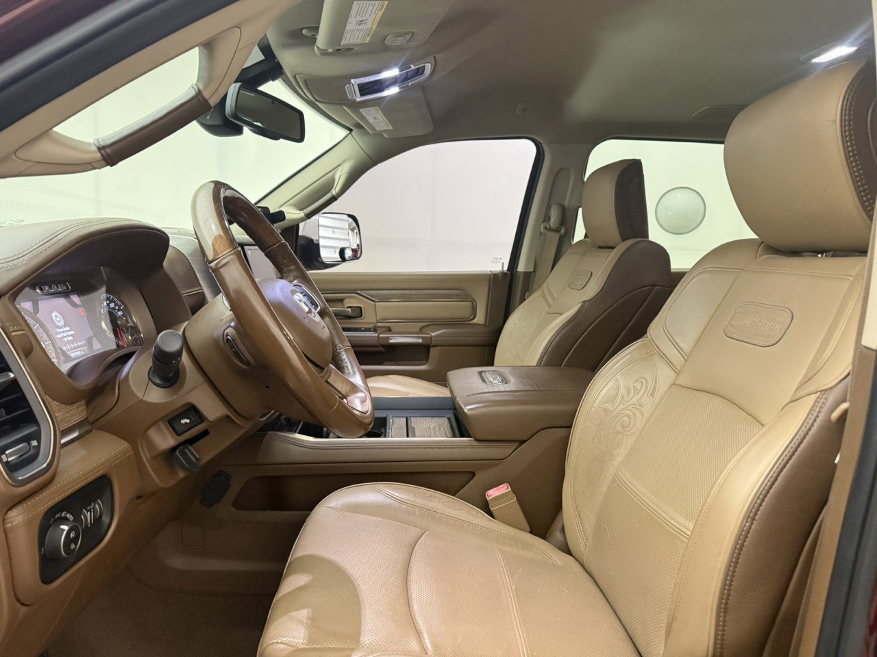 Used 2019 RAM 3500 Limited image 15