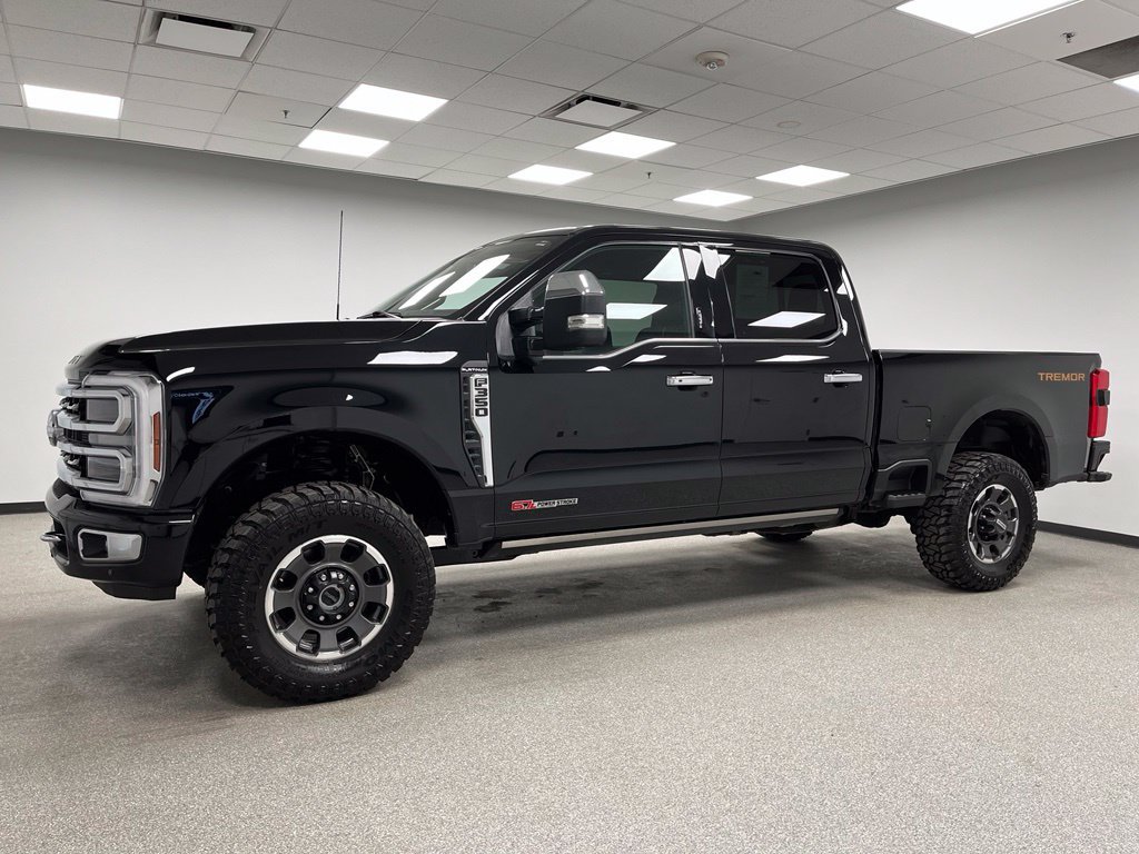 Used 2024 Ford F350 Platinum w/ Tremor Off-Road Package AWD/4WD image 6