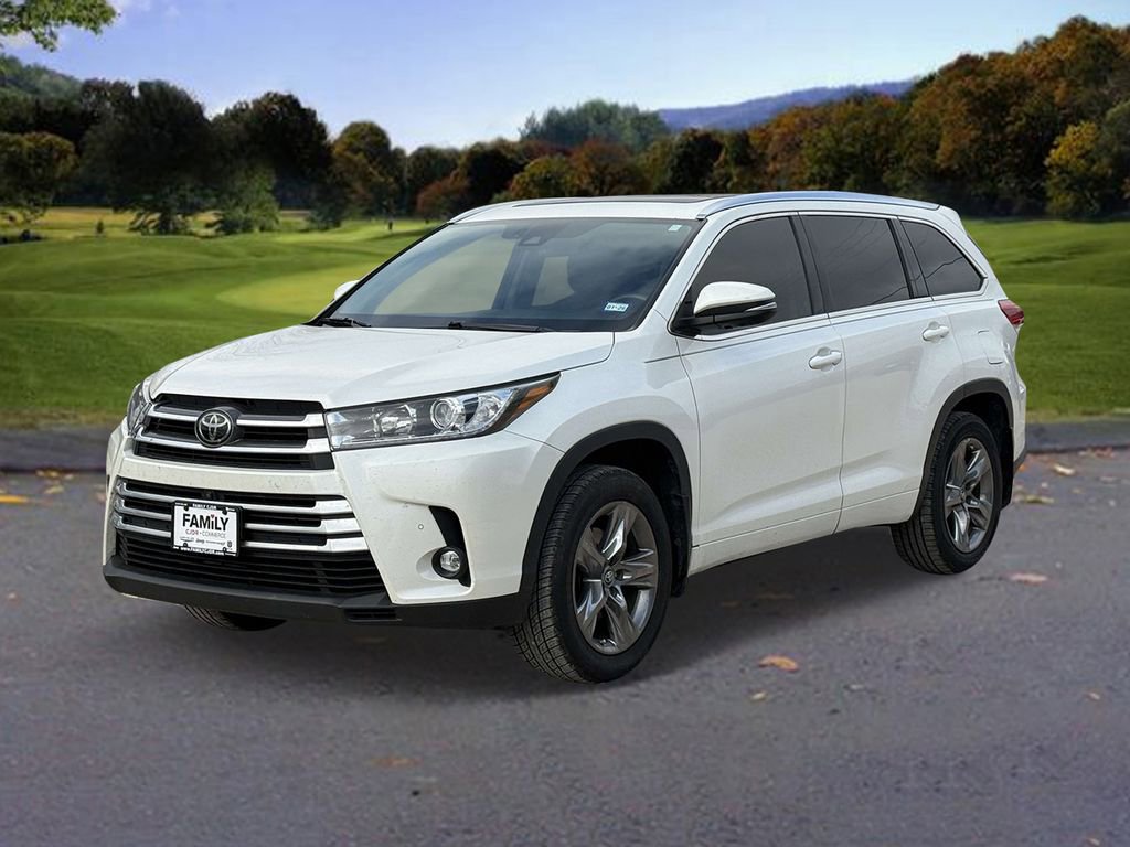 Used 2019 Toyota Highlander Limited Platinum image 3