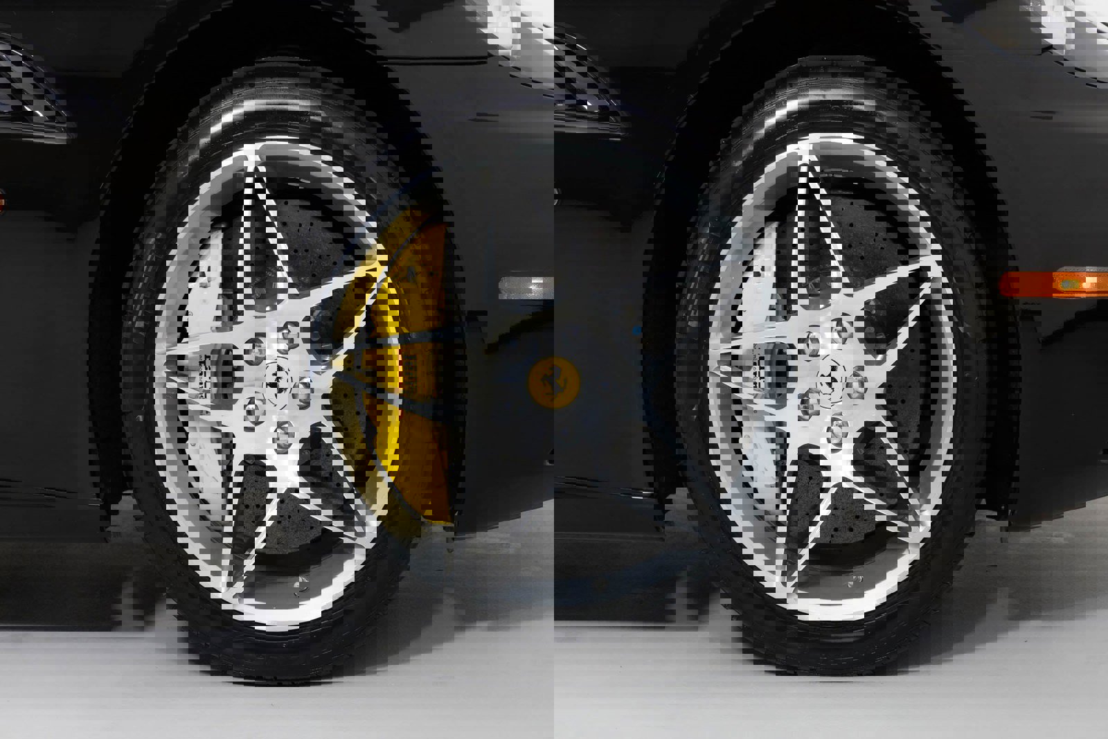 Used 2011 Ferrari California image 26