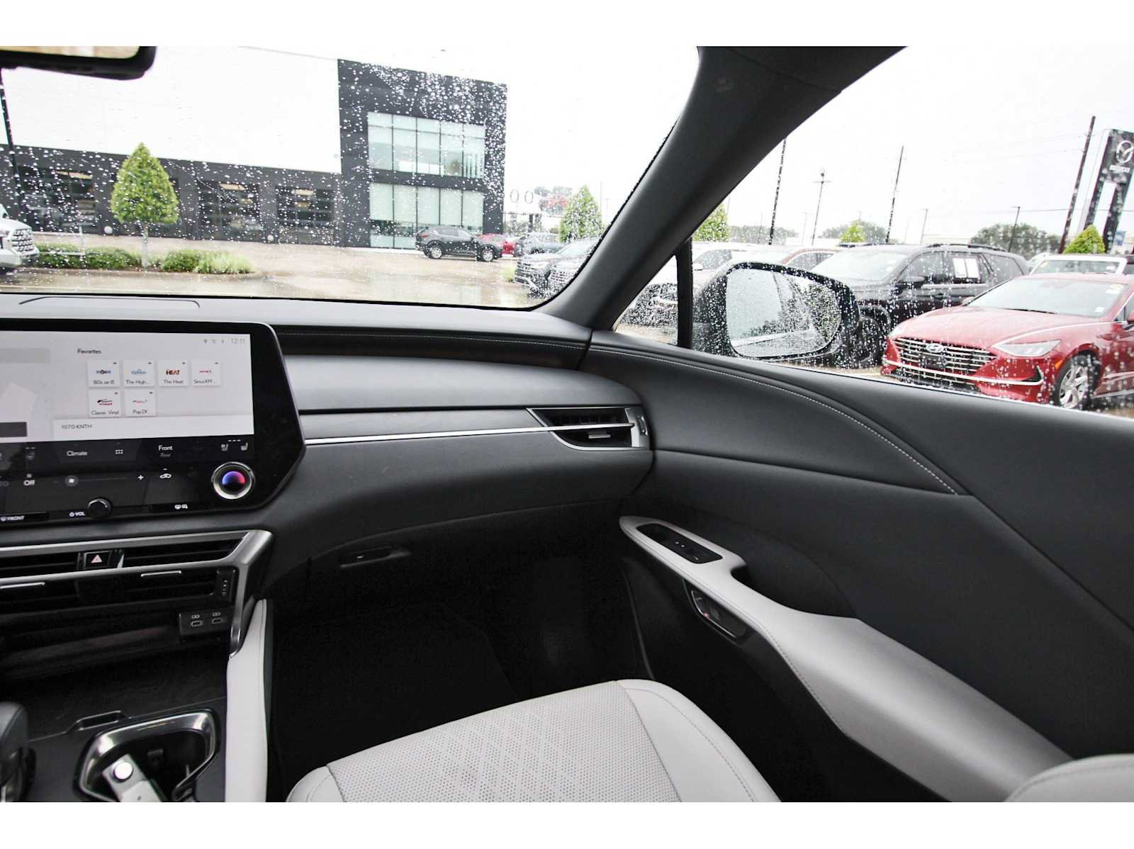 Used 2025 Lexus RX 350 Premium Plus w/ Convenience Package FWD image 8