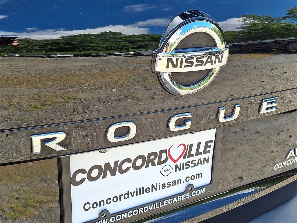 Used 2021 Nissan Rogue S image 30