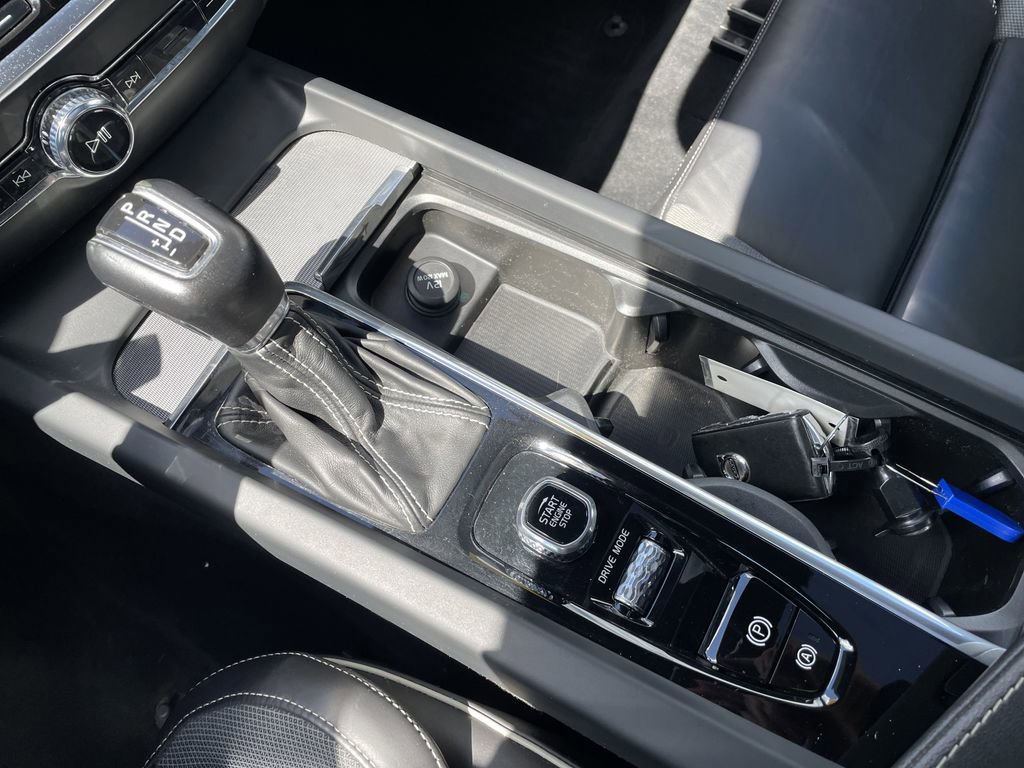 Used 2019 Volvo S60 T6 R-Design AWD/4WD image 21