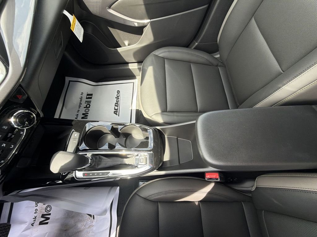New 2026 Chevrolet Trax ACTIV w/ Sunroof Package image 26