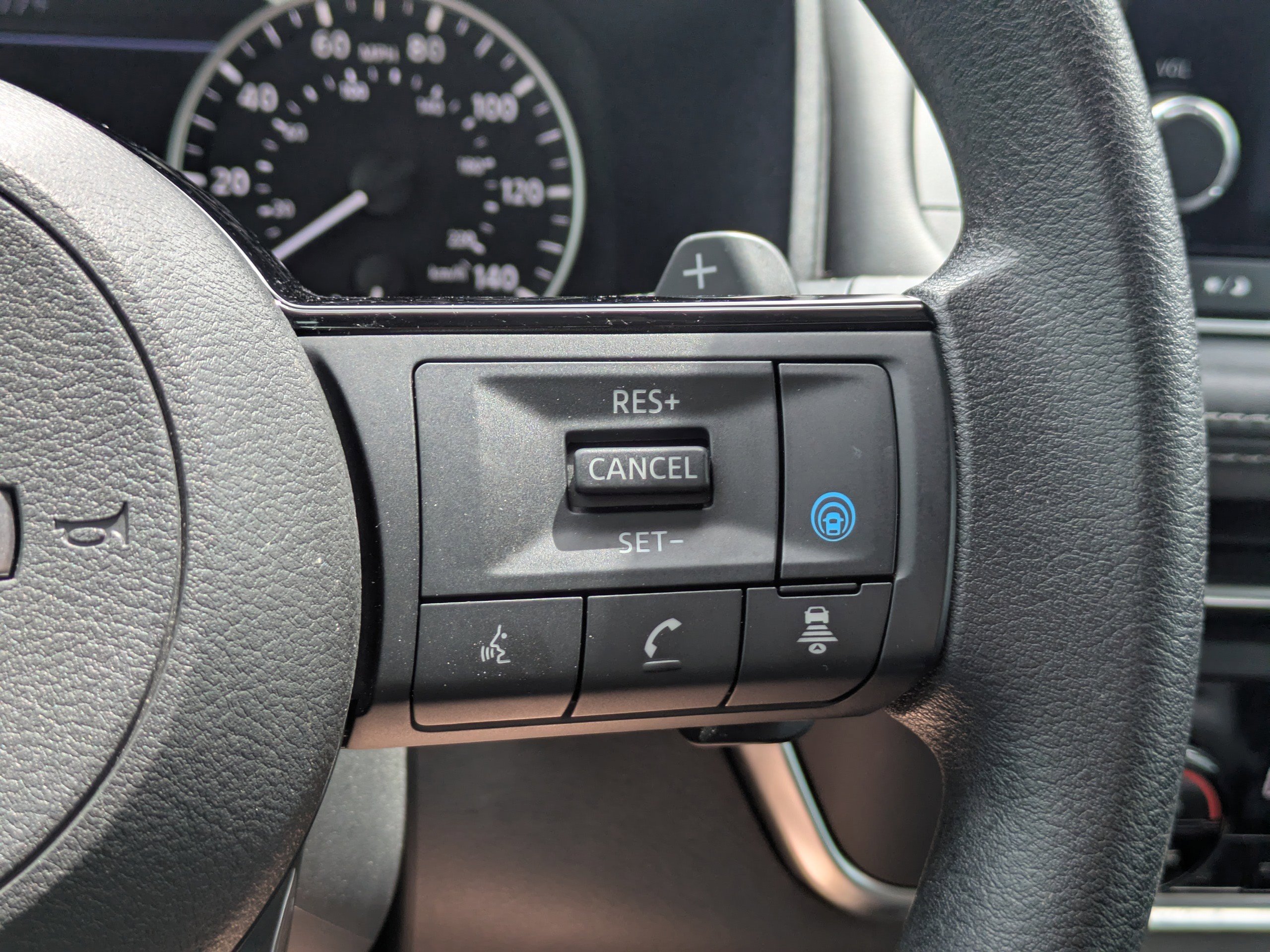 Certified 2023 Nissan Rogue SV FWD image 27