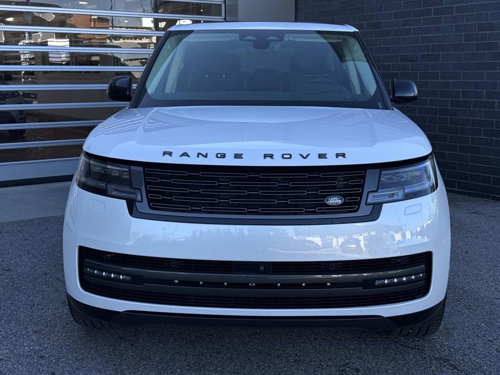 Certified 2024 Land Rover Range Rover Long Wheelbase Autobiography AWD/4WD image 2