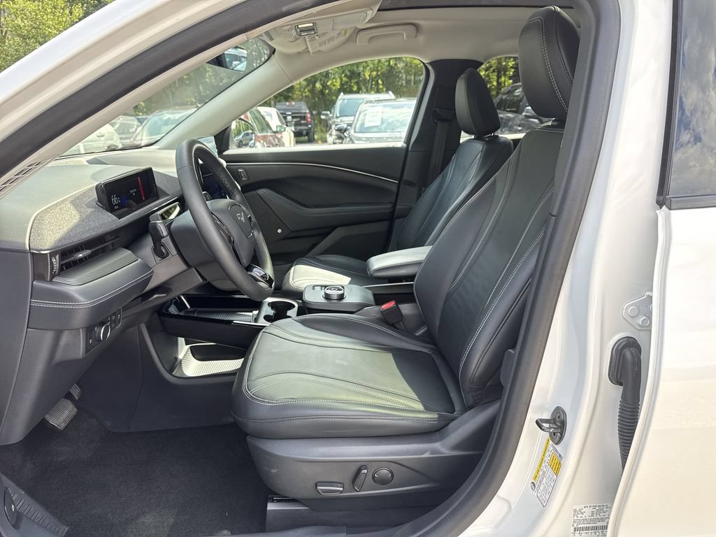 Used 2022 Ford Mustang Mach-E Premium AWD/4WD image 13