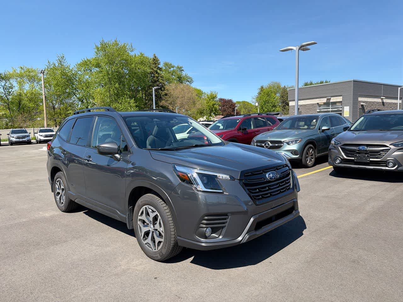 Certified 2023 Subaru Forester Premium AWD/4WD image 15