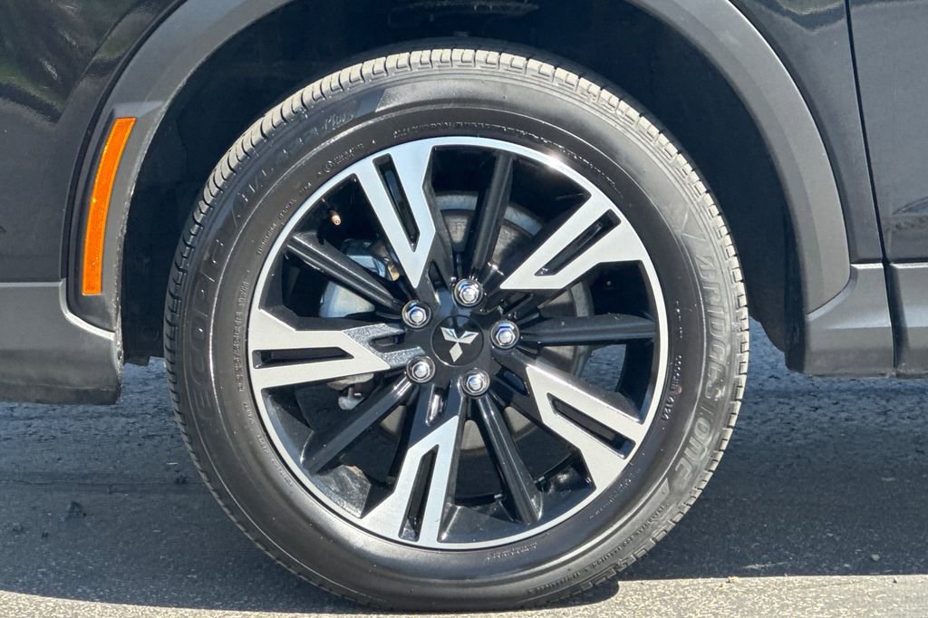 Used 2025 Mitsubishi Eclipse Cross SE AWD/4WD image 27