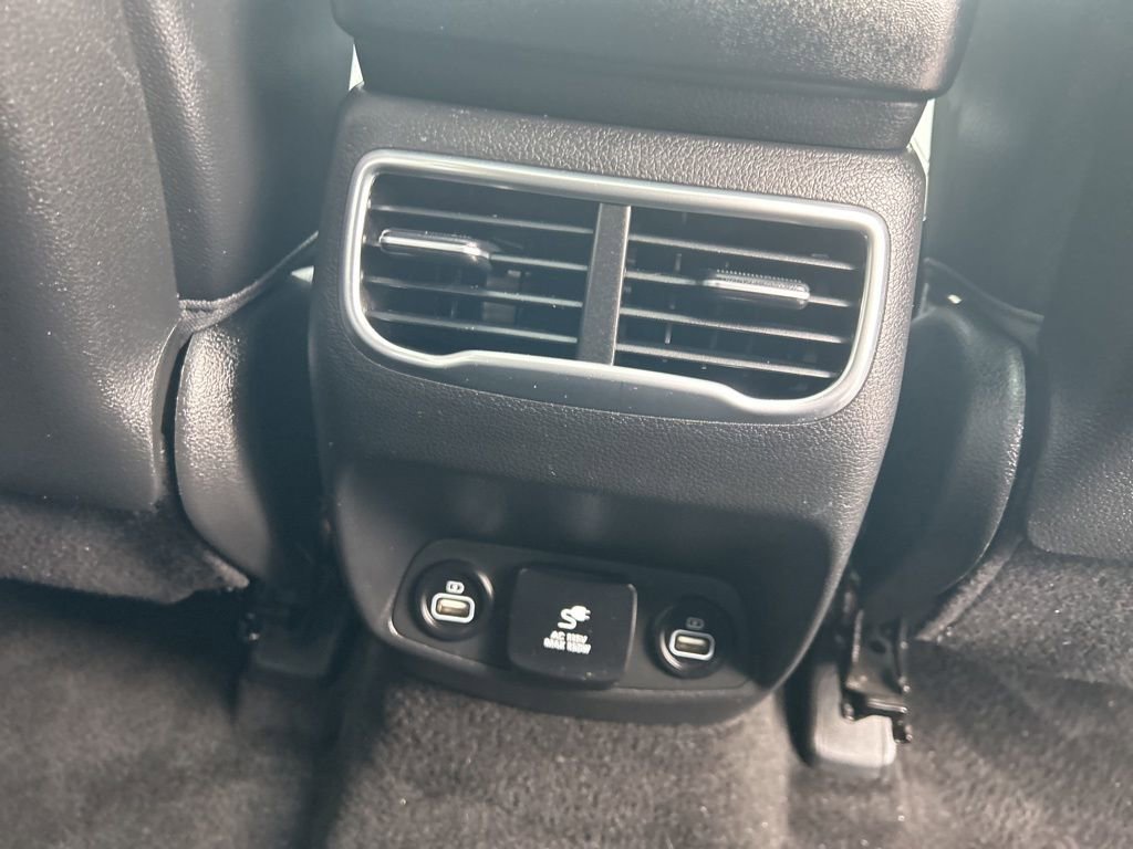 Used 2022 Hyundai Santa Fe Limited image 20