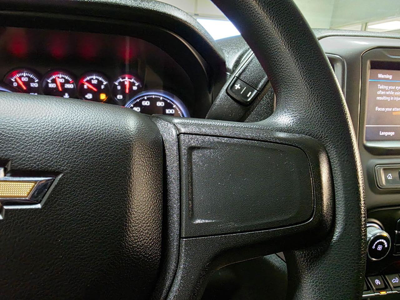 Used 2020 Chevrolet Silverado 1500 Custom w/ Custom Value Package AWD/4WD image 30