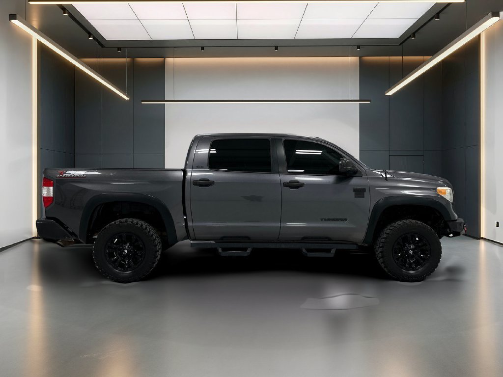 Used 2014 Toyota Tundra SR5 w/ SR5 Upgrade Package AWD/4WD image 7