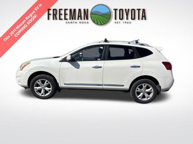 Used 2011 Nissan Rogue SV w/ Premium Pkg