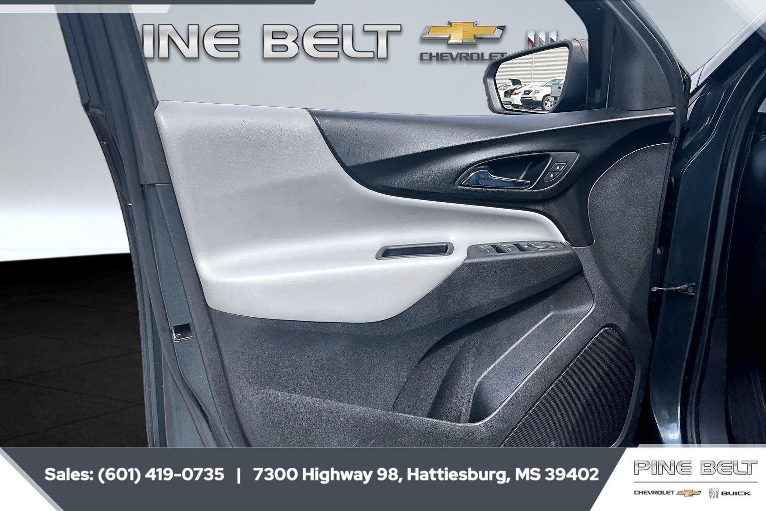 Used 2020 Chevrolet Equinox LS image 17