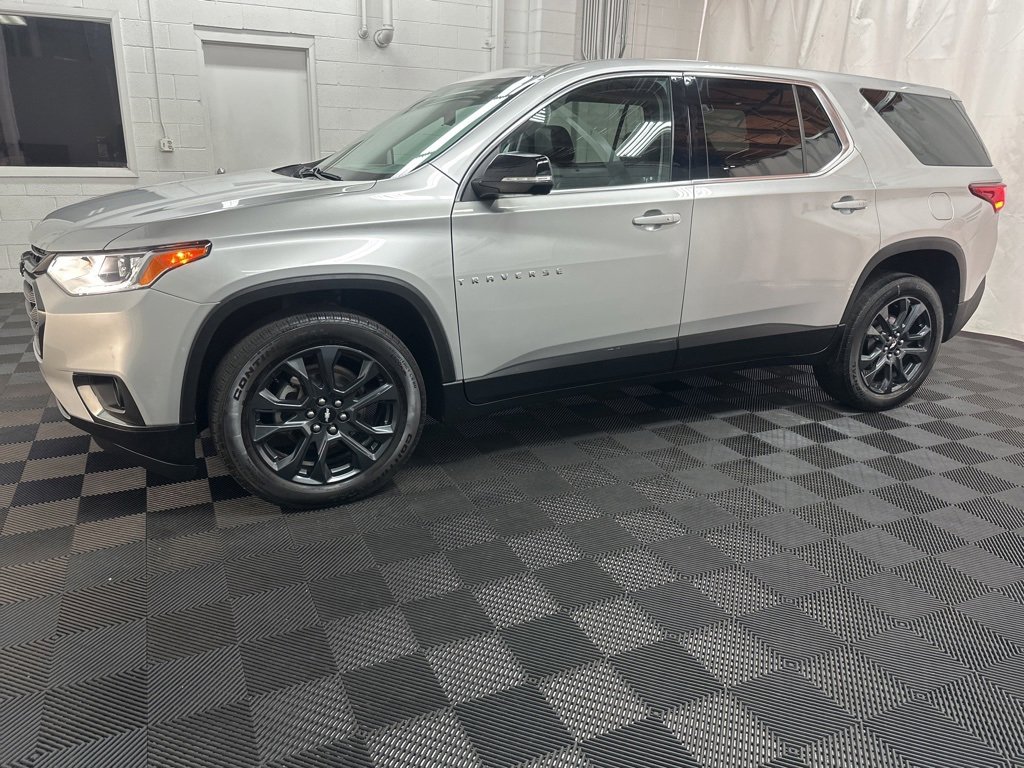 Used 2021 Chevrolet Traverse RS image 5