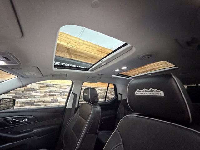 Used 2021 Chevrolet Traverse High Country w/ LPO, Floor Liner Package AWD/4WD image 30