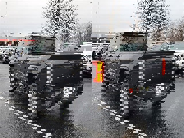 New 2026 Toyota Tacoma SR5 image 3