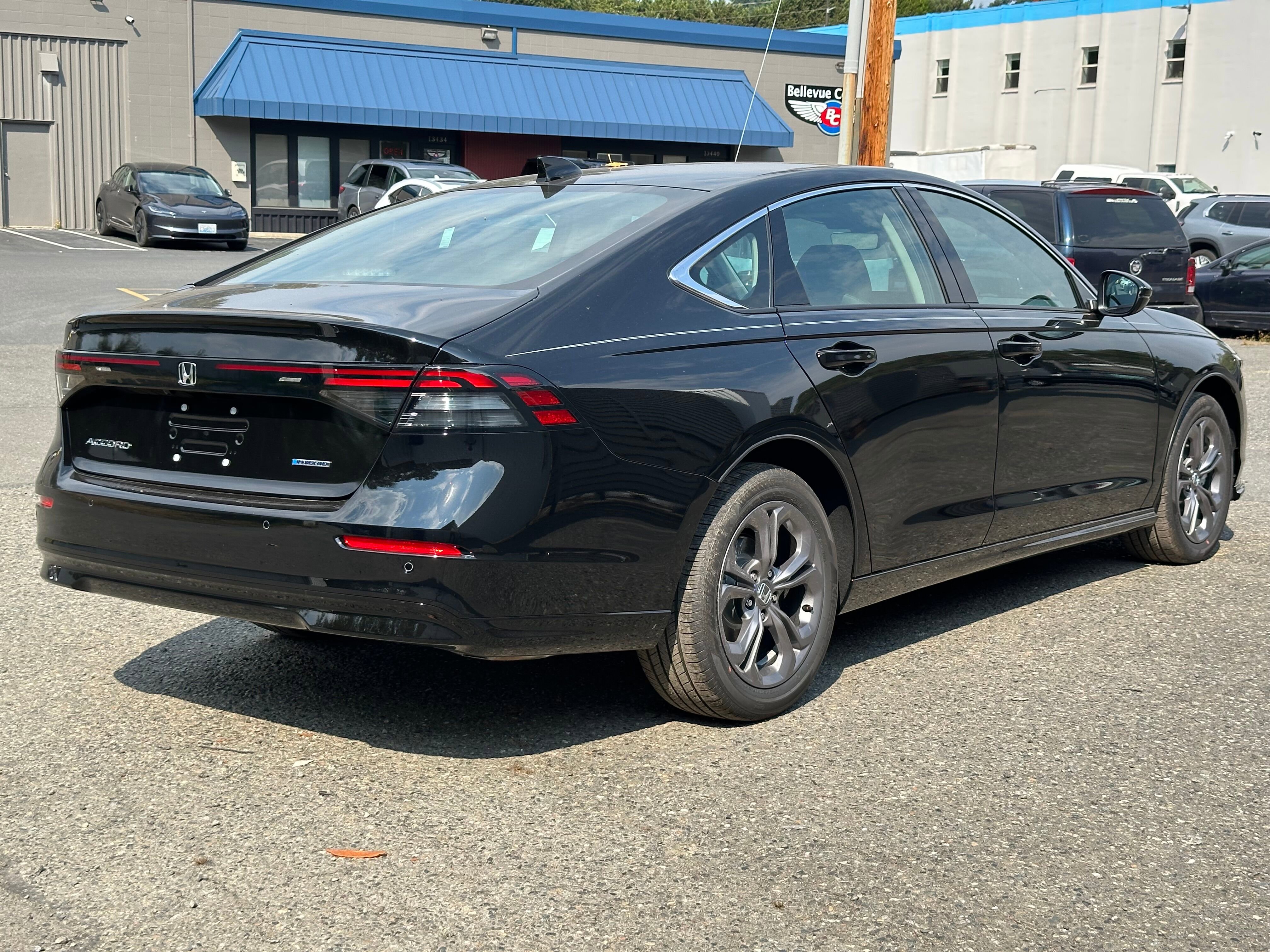 New 2025 Honda Accord EX-L image 7