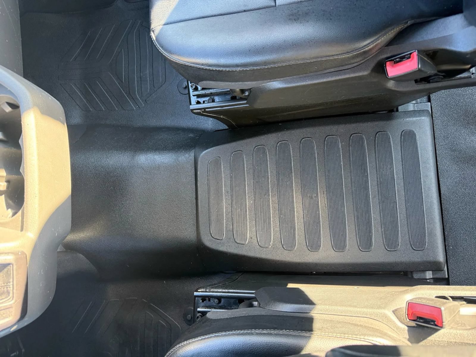 Used 2023 Ford Transit 250 Medium Roof w/ Load Area Protection Package RWD image 26