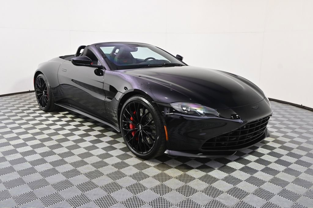 Used 2023 Aston Martin V8 Vantage Roadster RWD image 14