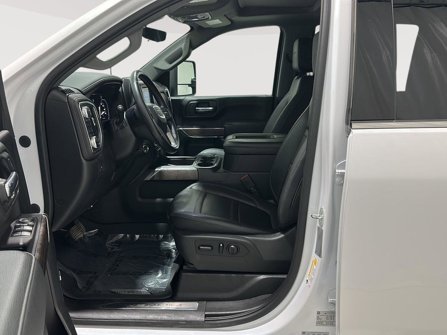 Used 2021 GMC Sierra 2500 Denali w/ Denali Ultimate Package image 9