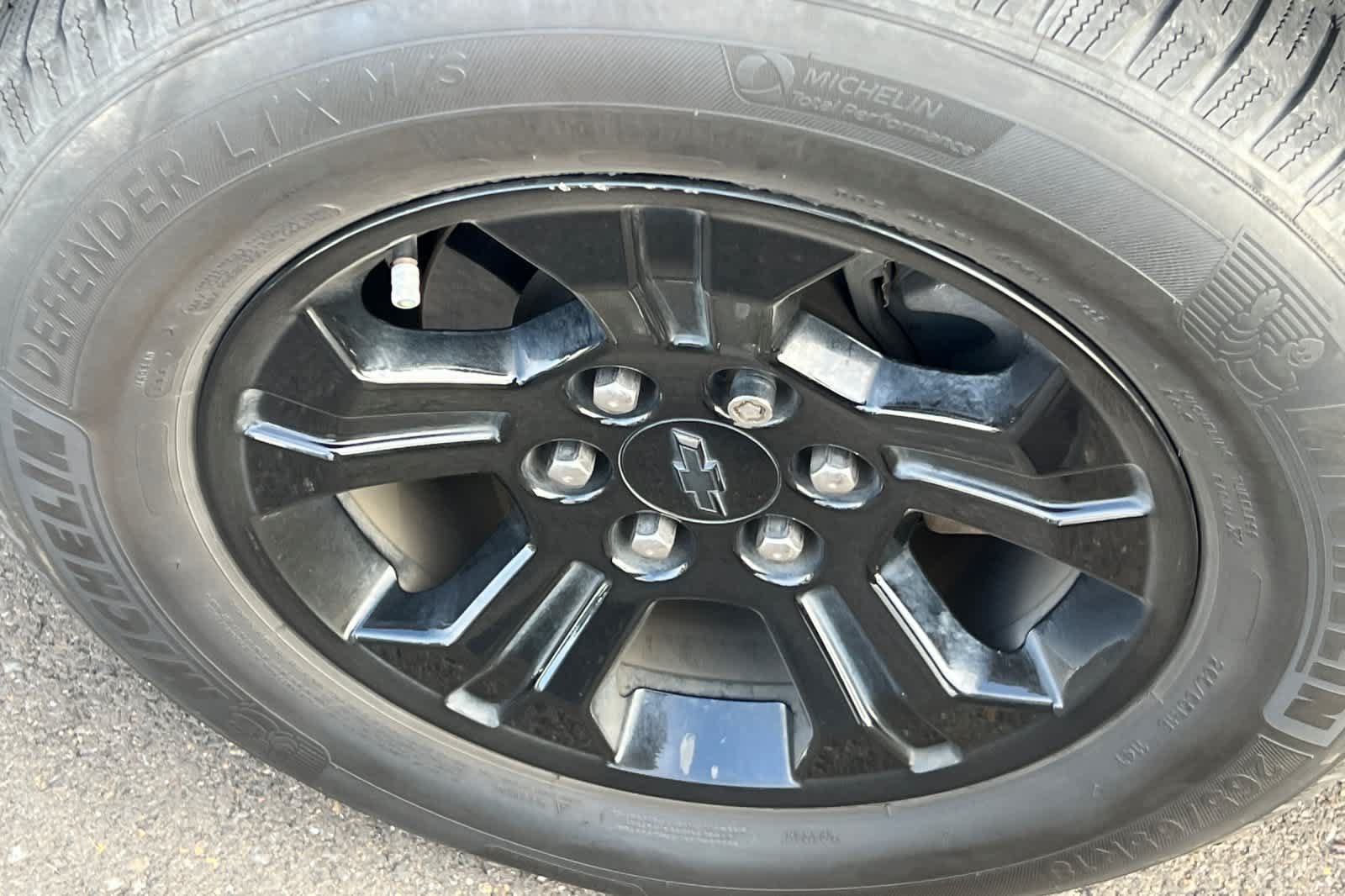 Used 2019 Chevrolet Suburban LT AWD/4WD image 10