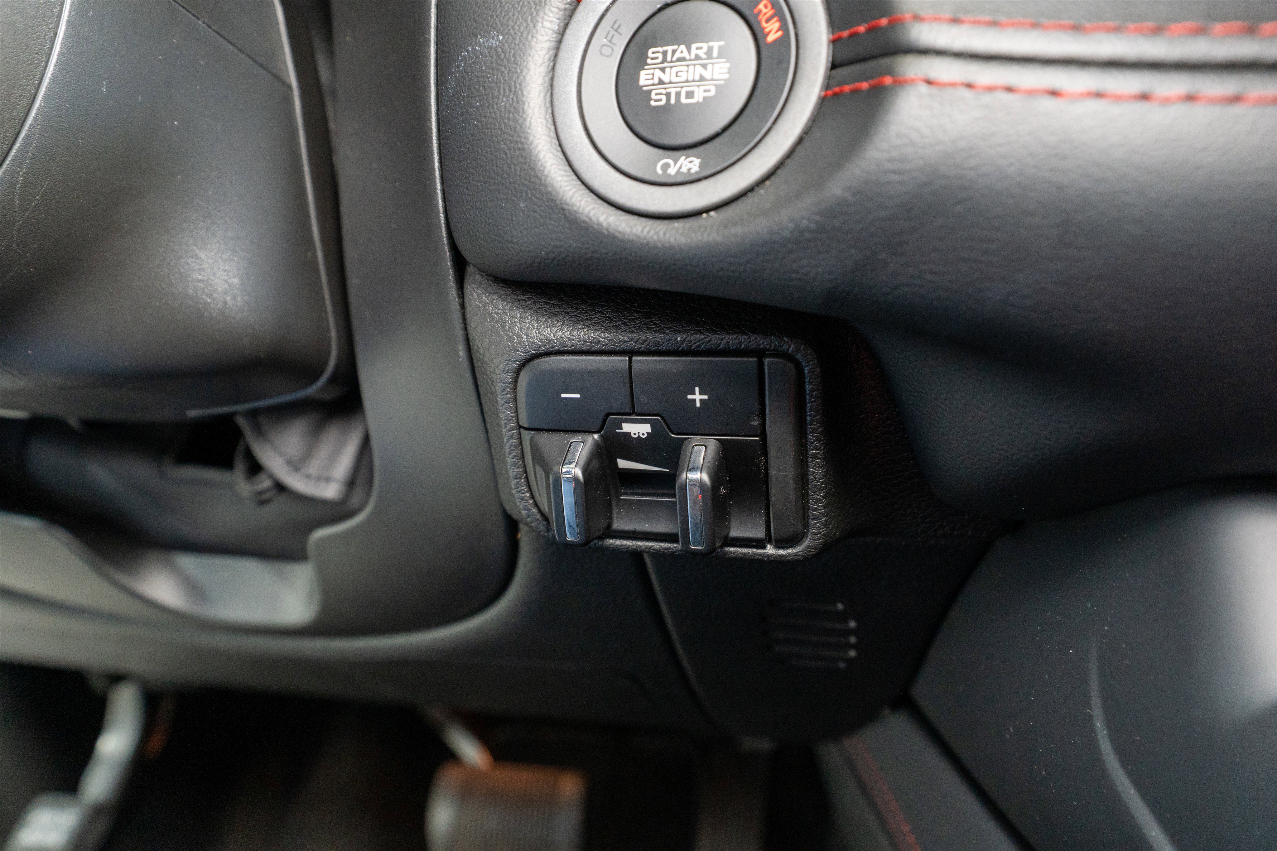 Used 2024 Dodge Durango GT image 28