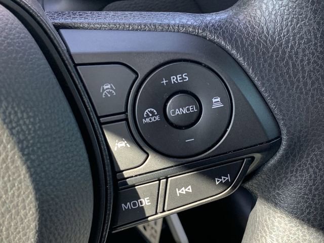Used 2026 Toyota Corolla LE FWD image 28
