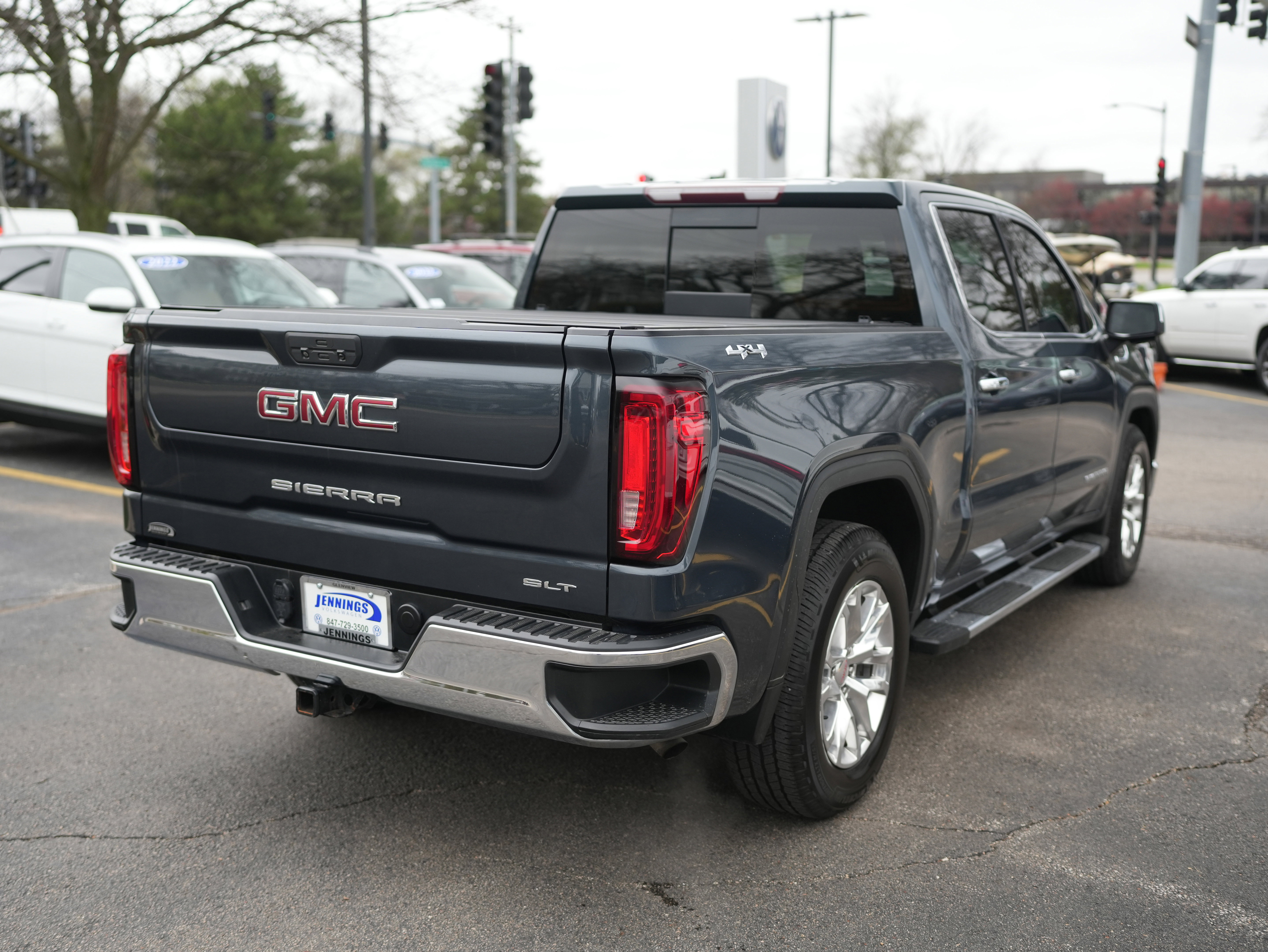 Used 2020 GMC Sierra 1500 SLT w/ SLT Premium Package image 8