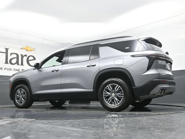 Used 2026 Chevrolet Traverse LT w/ Driver Confidence Package FWD image 58