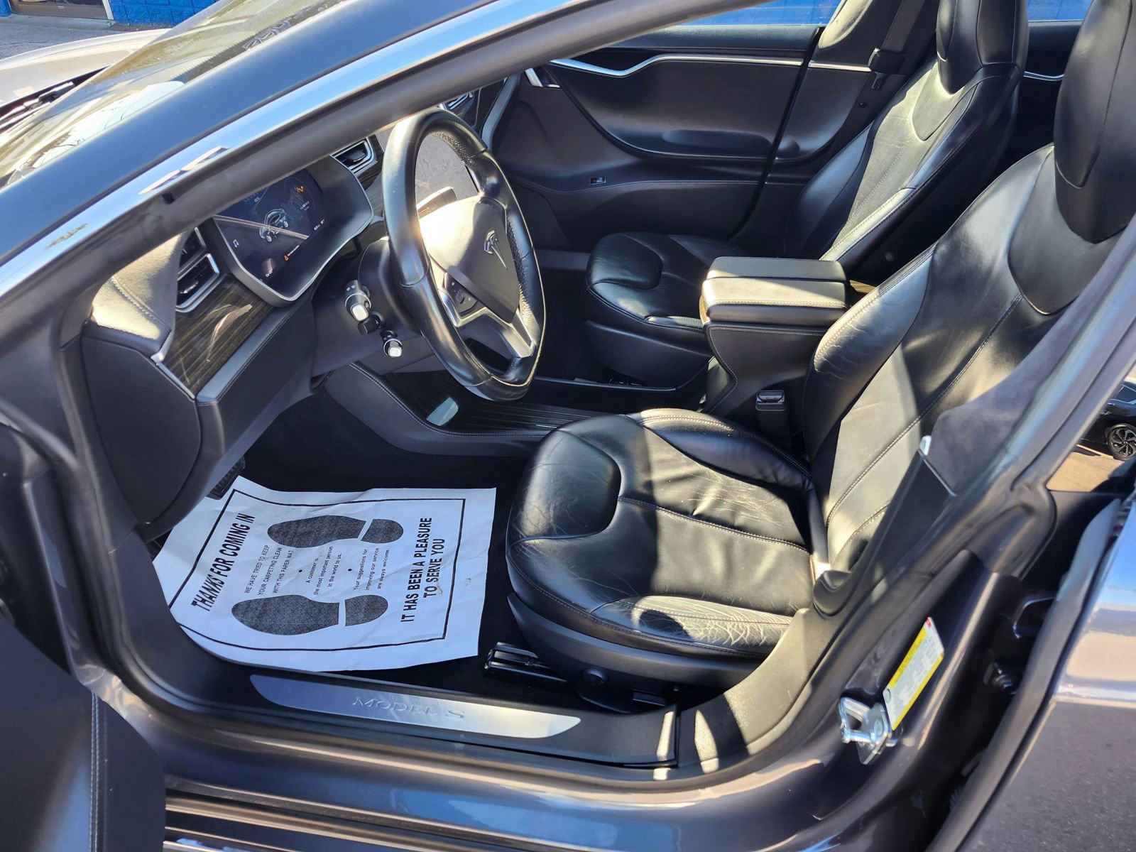 Used 2015 Tesla Model S 85 image 13