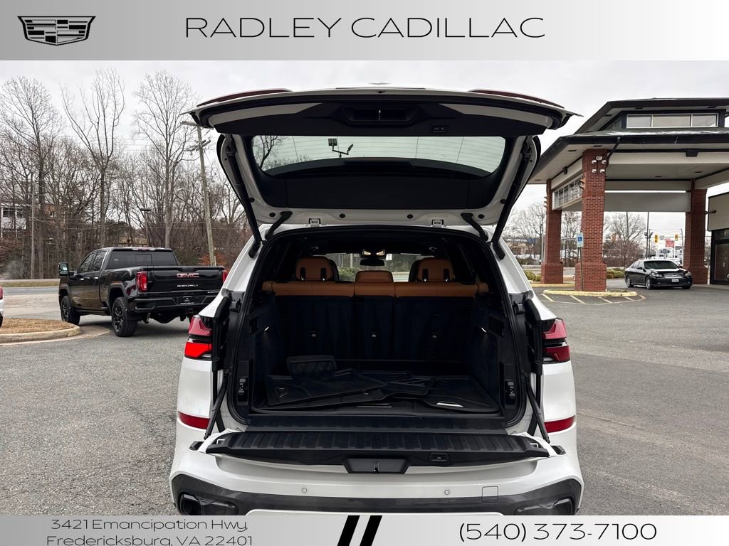 Used 2024 BMW X5 M60i image 12