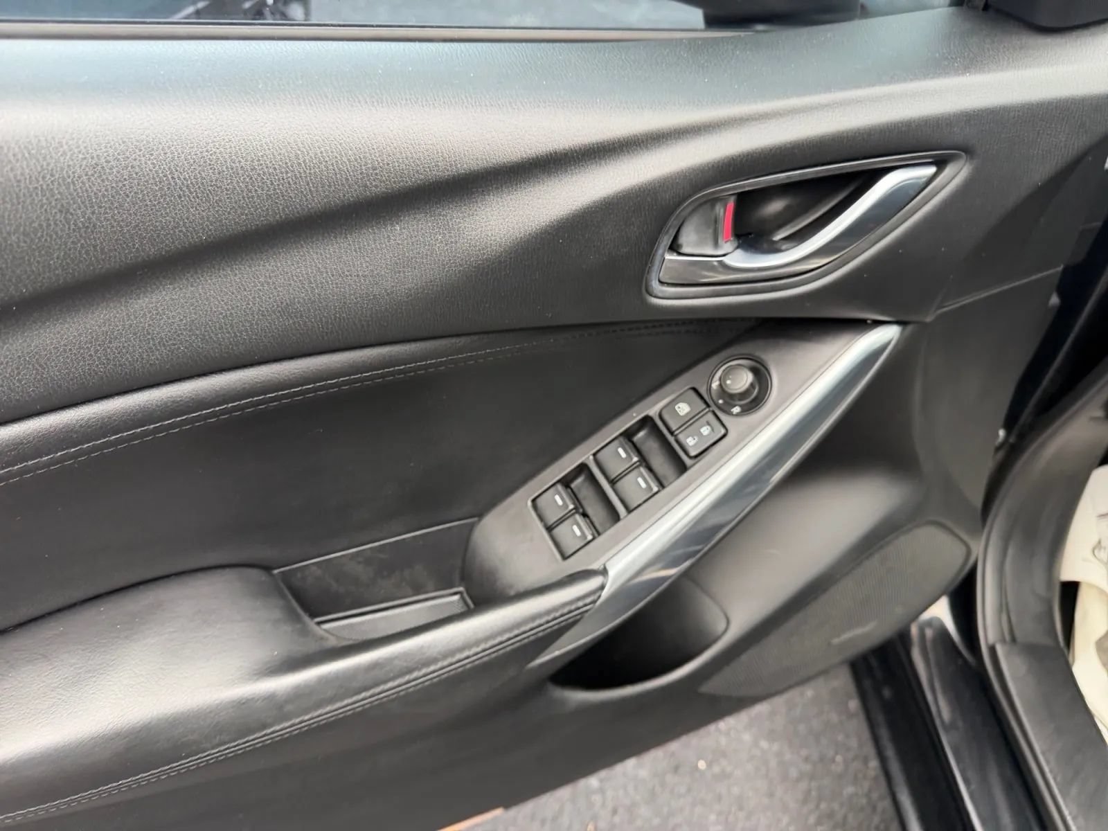 Used 2015 MAZDA MAZDA6 Touring FWD image 11